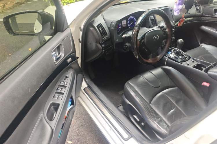 Used Infiniti G Series 2010 G25 Sedan Sport Edition Driver Seat
