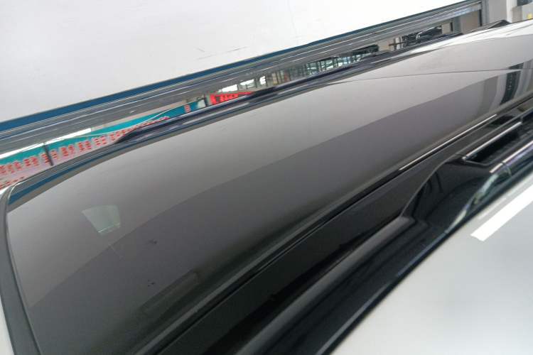 Used Land Rover Defender 2025 110 3.0T P400 – Dynamic HSE Roof