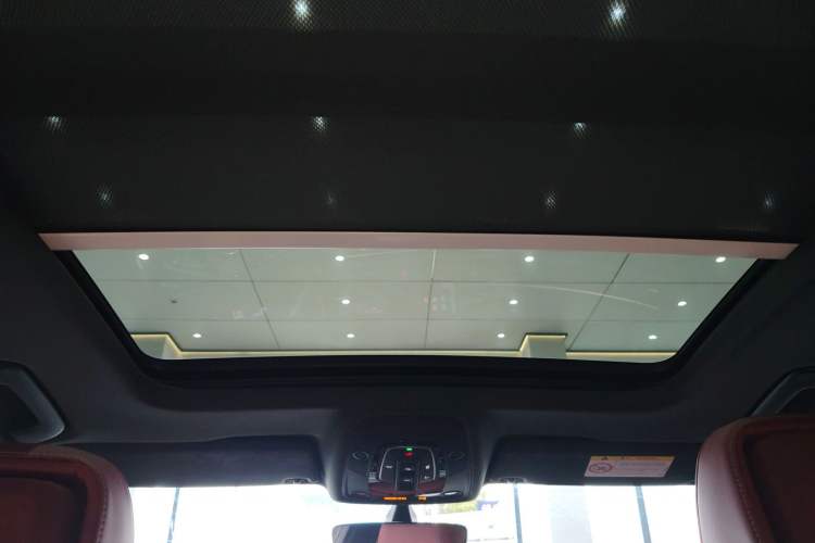 Used Audi A4L 2024 40 TFSI Luxury Dynamic Edition Headliner