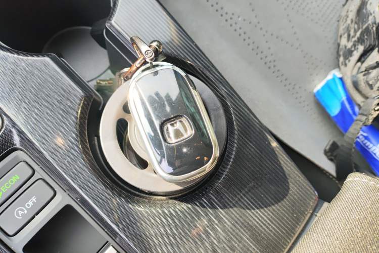 Used Honda Civic 2023 240TURBO CVT Dynamic · Center Stage Special Edition