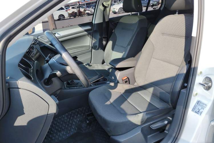 Used Volkswagen Golf 2020 Zhiai Edition 280TSI DSG Comfort Model
