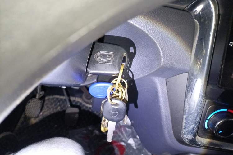 Used Jinbei Hiace X30 2018 1.3L Standard Edition DLCG12