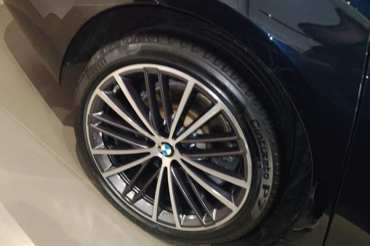 Used BMW 5 Series 2020 530Li Luxury Edition M Sport Package
