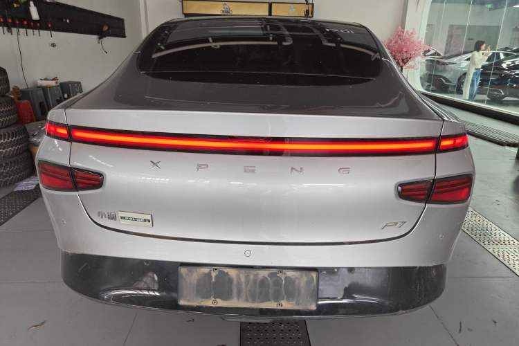 Used XPeng P7 2023 P7i 702 Pro
