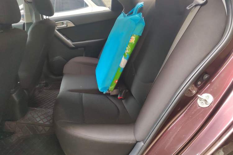 Used Kia Forte 2012 1.6L MT GL Commemorative Edition Left Rear Seat