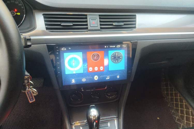 Used Volkswagen Bora 2018 1.5L Automatic Fashion Model Audio And AC Panel