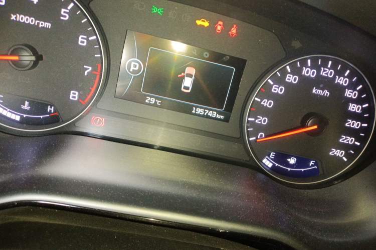 Used Kia K4 2014 1.8L Automatic LUX
