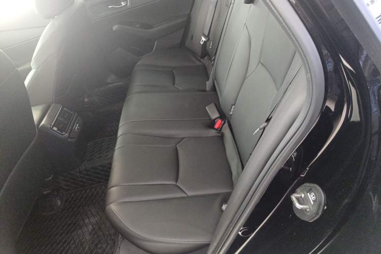 Used Honda Inspire 2025 260TURBO Elite Edition Left Rear Seat