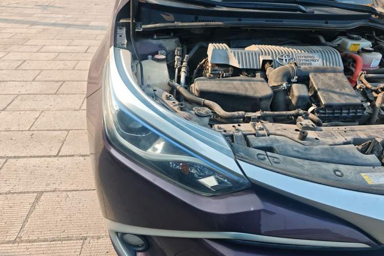 Used Toyota Levin 2017 Revised Dual-Engine 1.8H GS E-CVT Elite Sunroof Version China V Standard