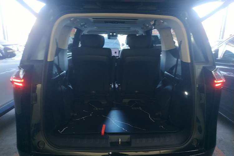 Used GAC Trumpchi Trumpchi E8 2024 Honor Series 2.0L Honor Edition
