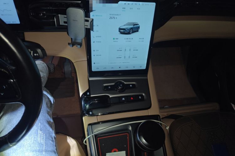 Used Nio ES6 2019 430KM First-Edition Commemorative Version Audio And AC Panel