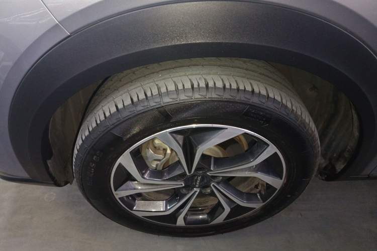 Used Haval XY 2022 1.5T Smart Engine DHT Left Front Wheel Hub