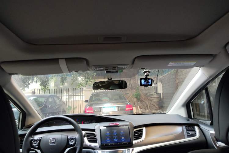 Used Honda Jade 2016 1.8L CVT Luxury Edition 5-seater
