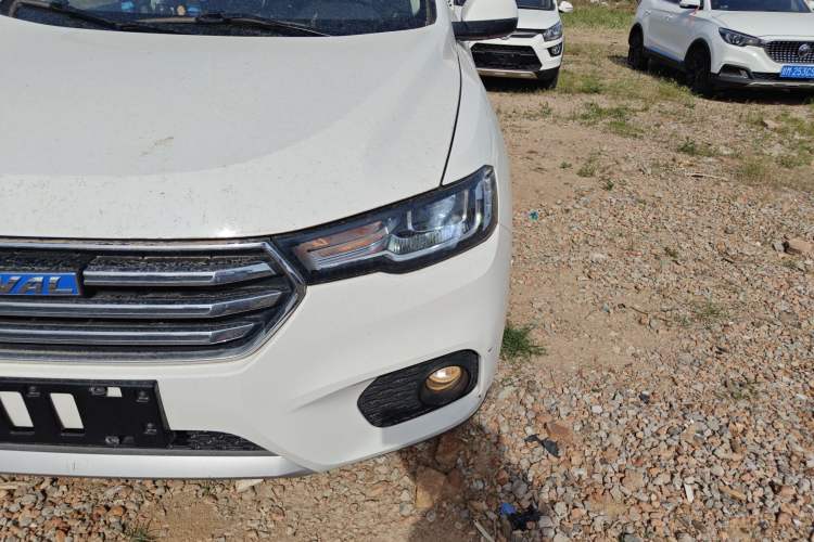 Used Haval H2s 2017 Blue Label 1.5T Dual-Clutch Comfort Model
