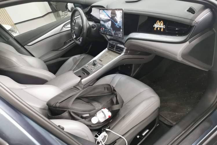 Used BYD Seal 2024 HONOR Edition DM-i 1.5L 121km Luxury Model Right Front Seat