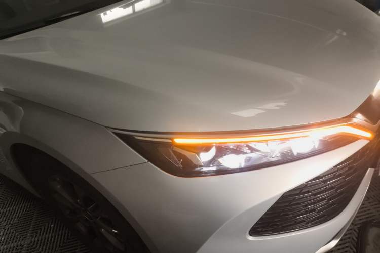 Used BYD Qin L 2024 DM-i 80KM Leading Model
