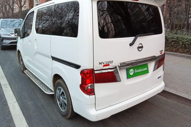 Used Nissan NV200 2018 1.6L CVT Luxury Model Rear Left 45 Deg