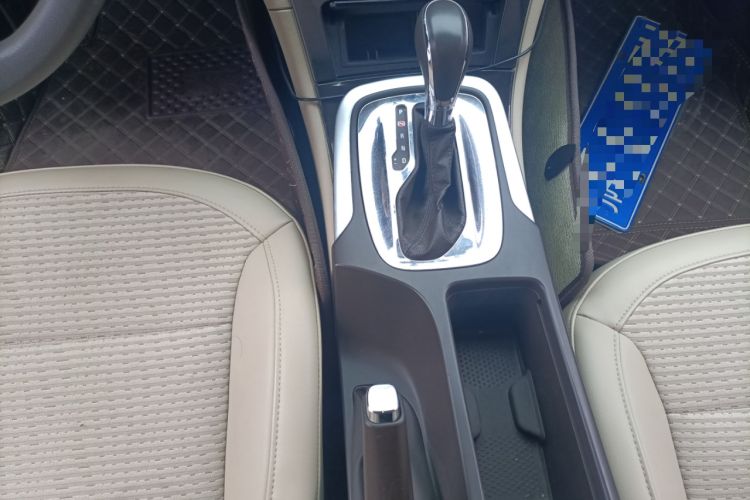 Used Buick Regal 2015 2.0L Leading Fashion Edition