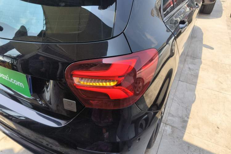 Used Mercedes-Benz A-Class 2016 A 200 Sport model
