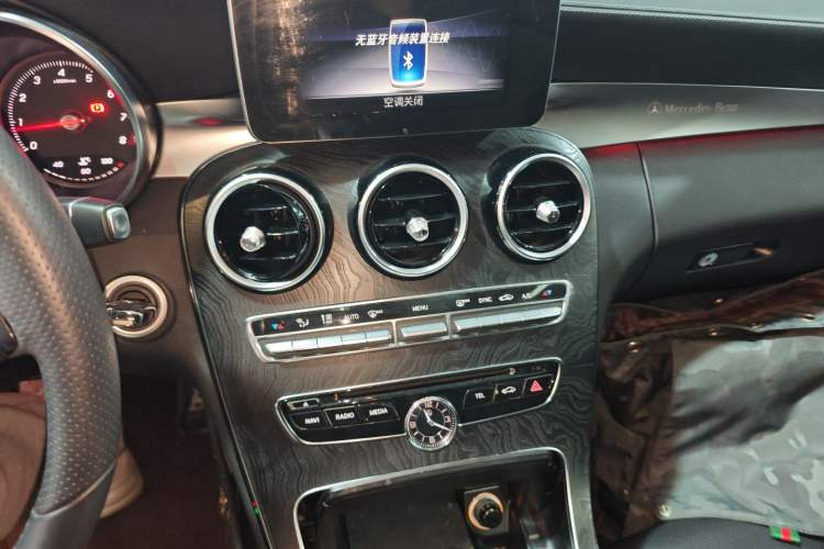 Used Mercedes-Benz C-Class 2018 C 200 L Sport Edition Achievement Special Edition Audio And AC Panel