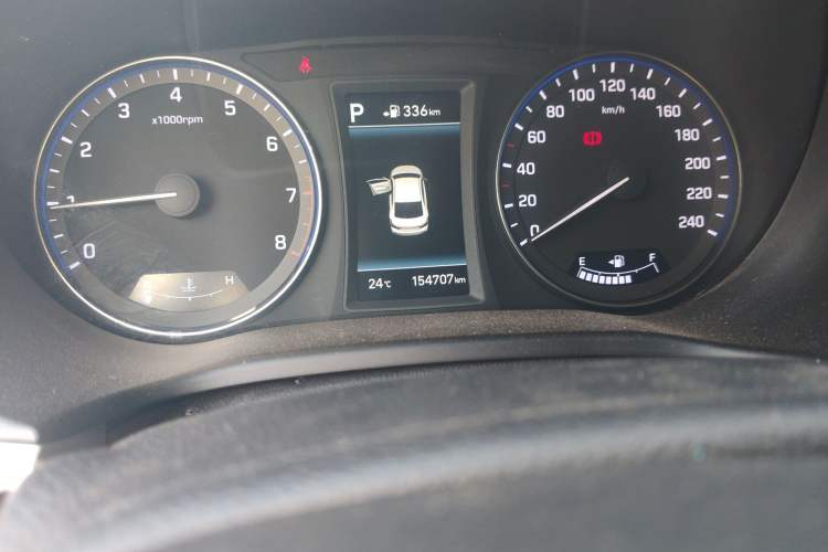 Used Hyundai Mistra 2017 1.8L Automatic Deluxe DLX Model China V Emission Standard Odometer Close Up