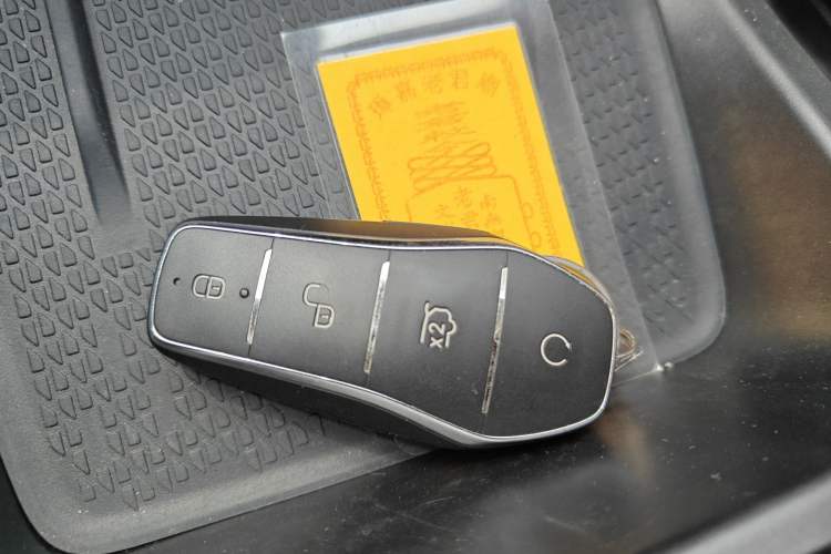 Used BYD Yuan UP 2024 401 km Active Version