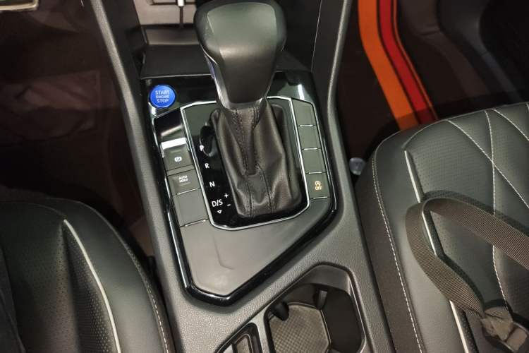 Used Volkswagen Tiguan L 2022 330TSI Automatic Two-Wheel Drive Smart Edition