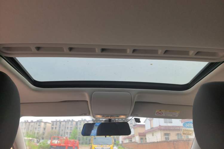 Used Volkswagen Polo 2018 1.5L Cross Polo Automatic Headliner