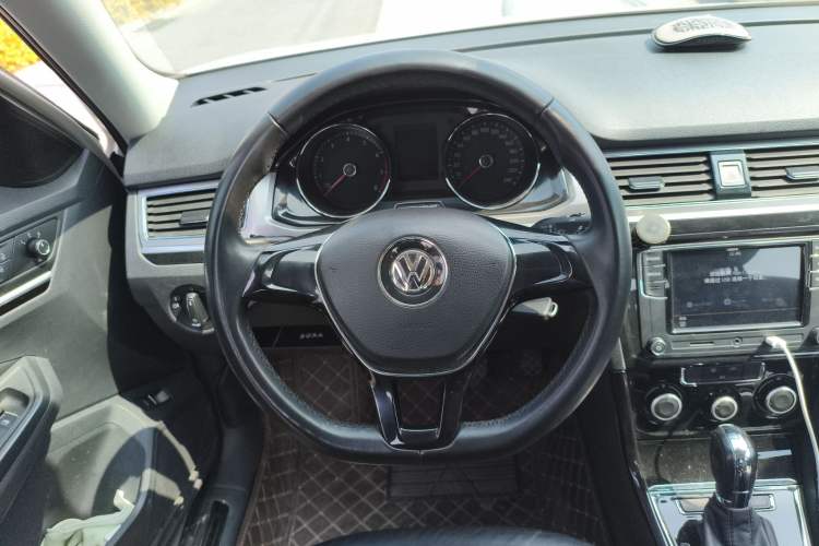 Used Volkswagen Bora 2017 1.6L Automatic Comfort Model
