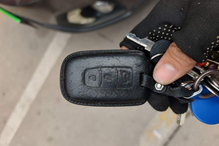 Used Kia Sorento 2012 2.2T Diesel Supreme Edition
