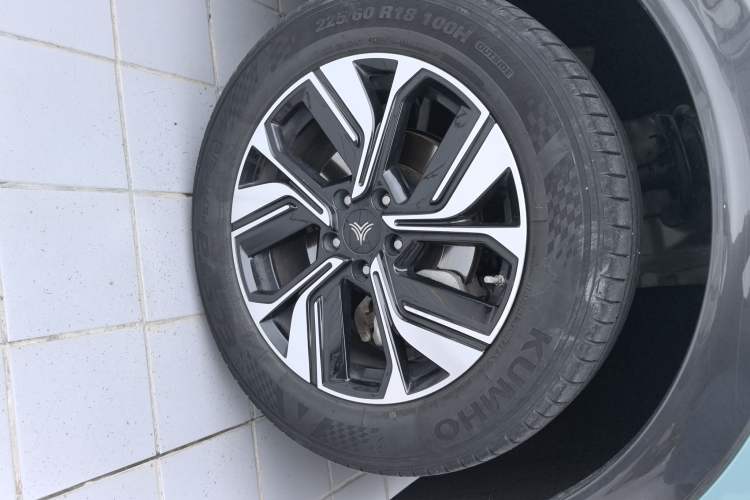 Used NETA U 2022 Zhi400 Pro Ternary Lithium