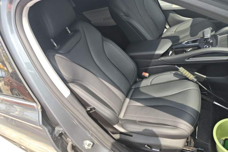 Used Geely Auto Monjaro L 2023 2.0TD High-Power Automatic Two-Wheel Drive Flagship Version