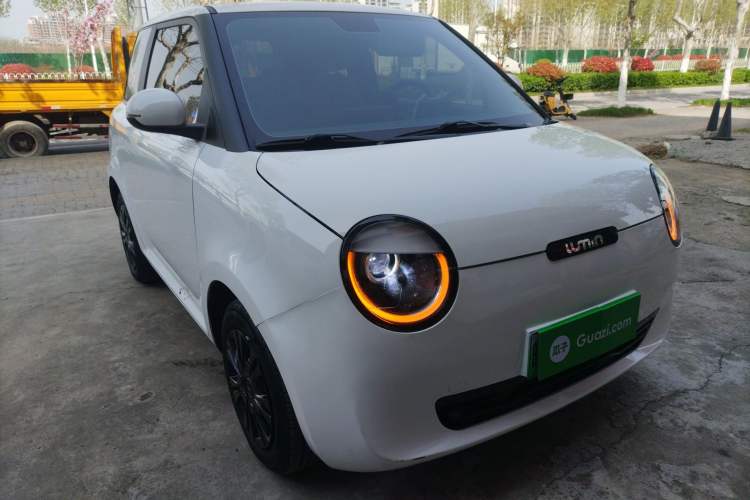 Used CHANGAN NEVO Lumin 2022 210km Sweet Edition Exterior 1