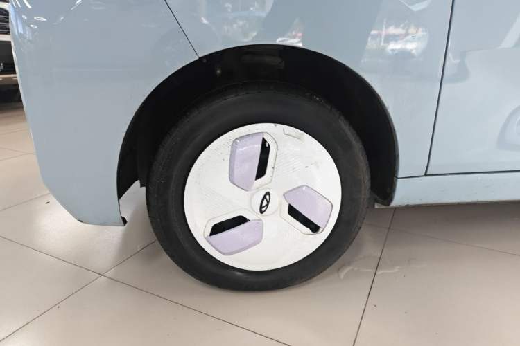 Used Chery QQ Ice Cream 2022 170km Sundae Phosphate Lithium-Ion
