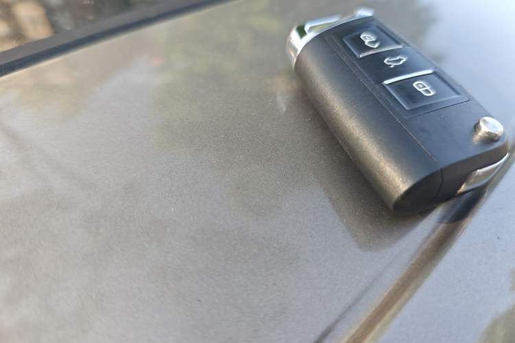 Used Volkswagen Sagitar 2014 1.4TSI Automatic Luxury Model Vehicle Key