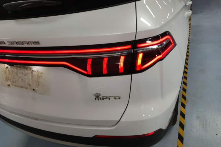 Used BYD Song Pro 2019 1.5T Automatic Elite Edition
