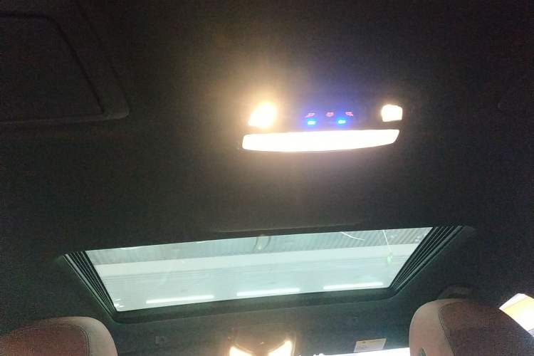 Used BMW 5 Series 2022 Second Facelift 525Li M Sport Package
