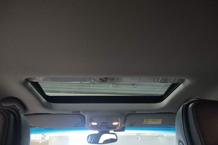 Used Cadillac ATS-L 2017 28T Fashion Edition Headliner