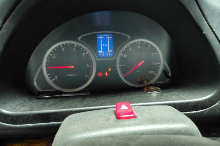 Used CHANGAN KAICHENG Star 9 2015 1.5L Base Version 4G15S Instrument Cluster