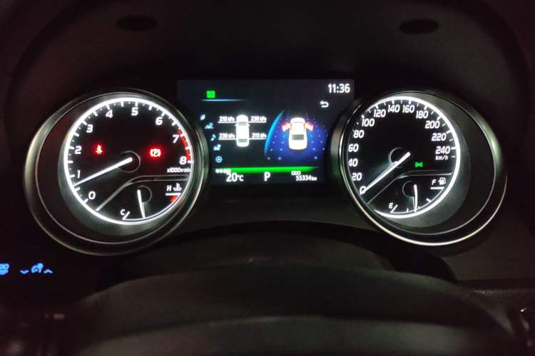 Used Toyota Camry 2019 2.5G Luxury Edition China VI Standard Odometer Close Up