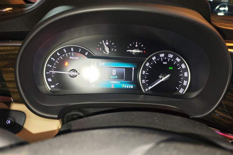 Used Buick GL8 2017 ES 28T Premium Version China V Standard
