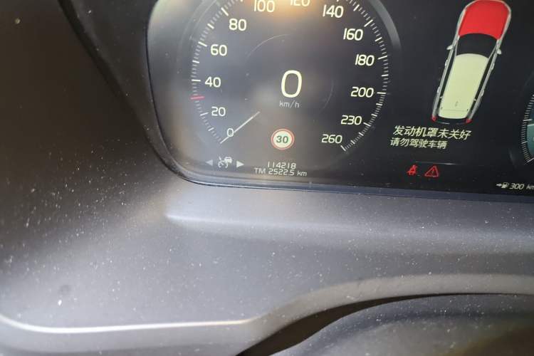 Used Volvo XC90 2019 T6 Zhiya Edition 7-Seater China VI Standard Odometer Close Up