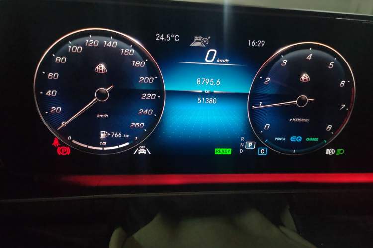 Used Mercedes-Benz Maybach GLS 2022 GLS 480 4MATIC Odometer Close Up