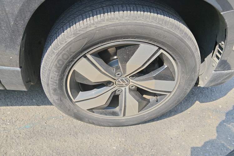 Used Volkswagen Tharu 2021 280TSI Two-Wheel Drive Comfort Edition