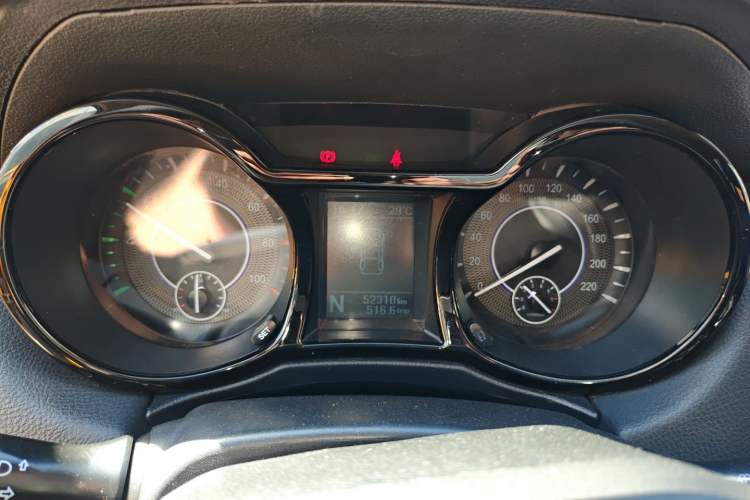 Used JMC Yuhu EV 2022 4x2 LX JX1032PSEF5BEV Instrument Cluster