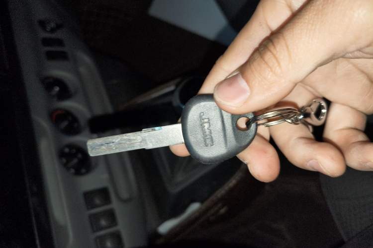 Used JMC Transit 2019 2.8T Commercial Version Short Wheelbase Low Roof 6-Seater China VI Emission Standard JX493