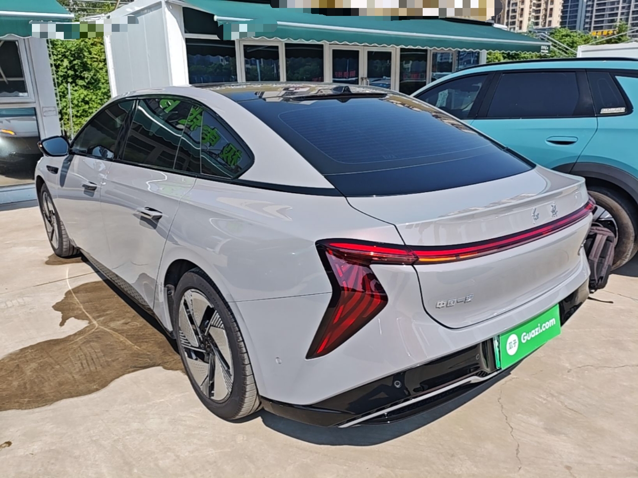 Hongqi EH7 2025 640 All-Wheel Drive Smart Selection Edition — снимка 4