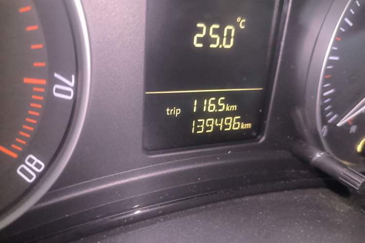 Used Skoda Octavia 2014 1.6L Manual Eado Edition