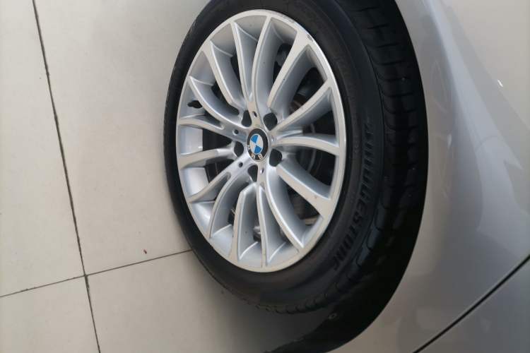 Used BMW 5 Series 2017 525Li Luxury Design Package
