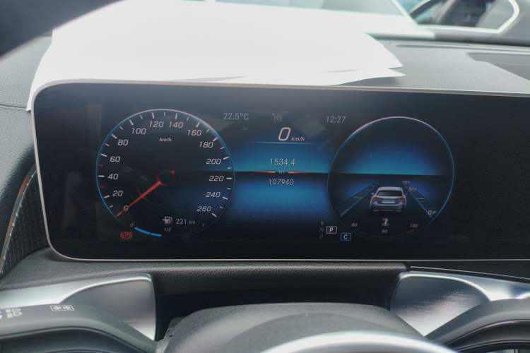 Used Mercedes-Benz GLB 2020 GLB 200 Stylish Edition Instrument Cluster